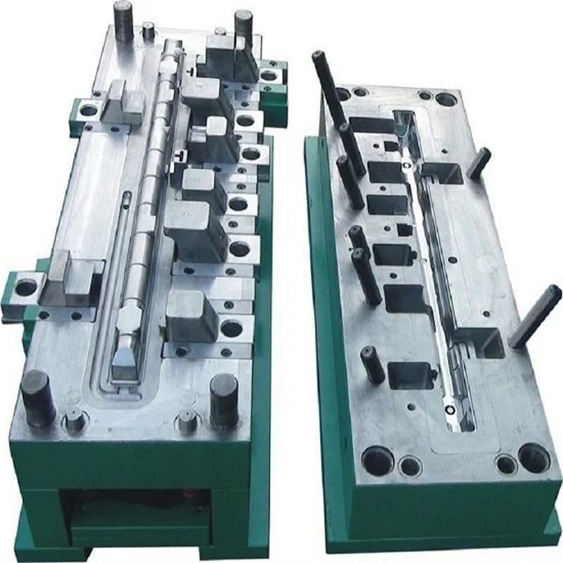 Auot Kühler-Kunststofftankform